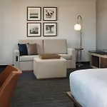 Courtyard By Marriott Santa Cruz