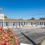 Swell House Santa Cruz