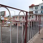 Capri Motel Santa Cruz Beach Boardwalk