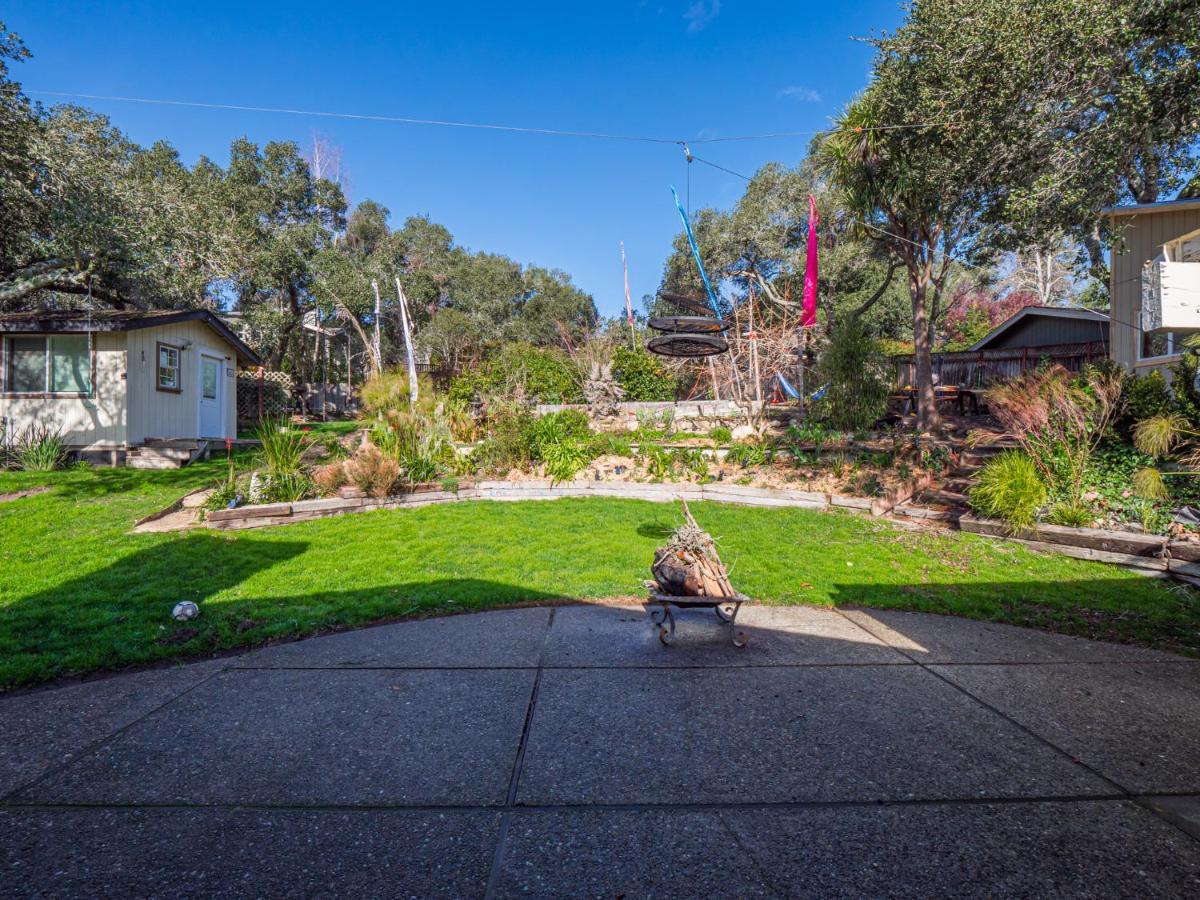 Amazing Landscaped Paradise