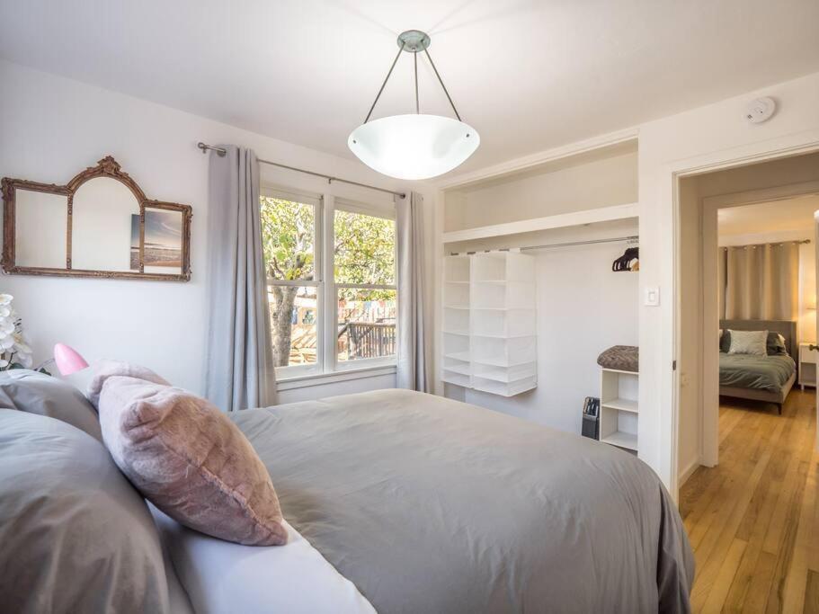 Relaxing 3 Bedroom House, 5min To