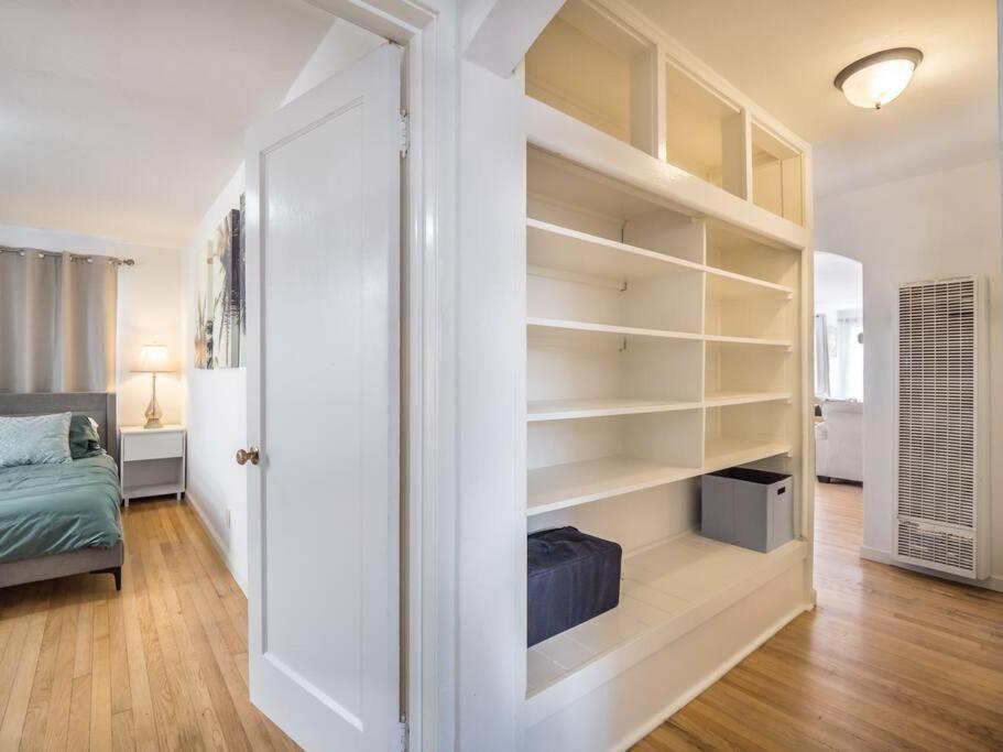 Relaxing 3 Bedroom House, 5min To
