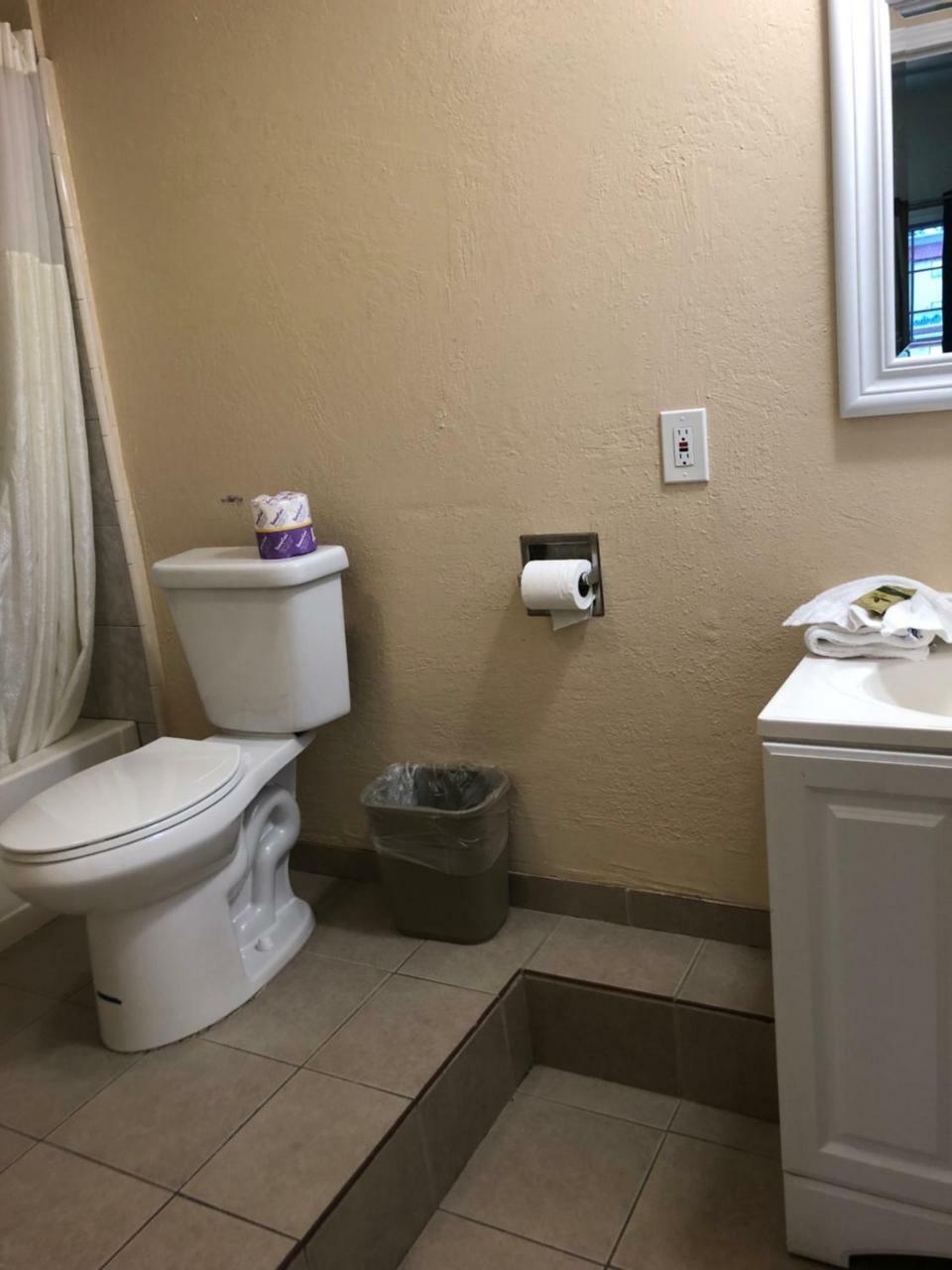 Motel Ocean - 2*