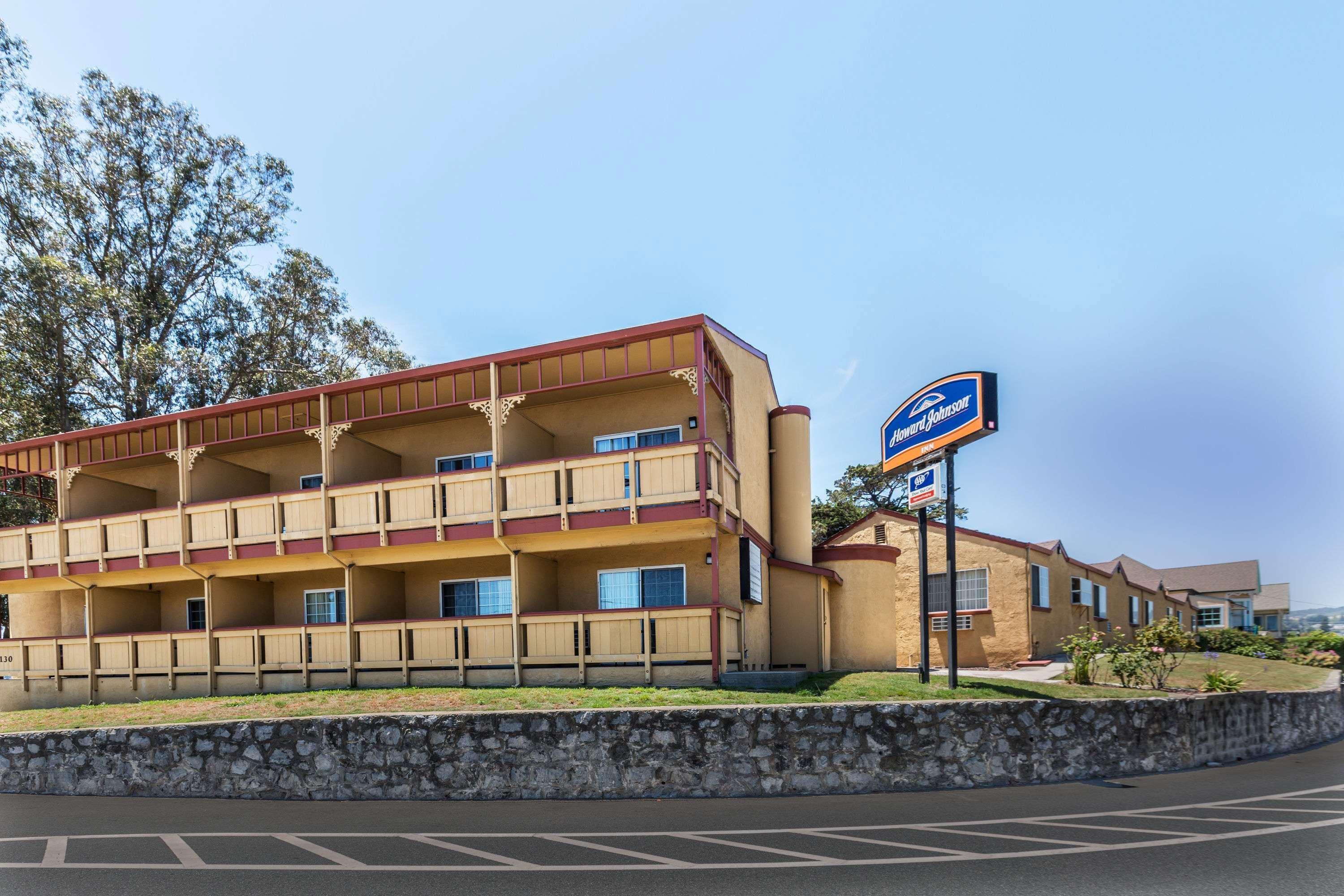 Hotel Howard Johnson By Wyndham Boardwalk 2*