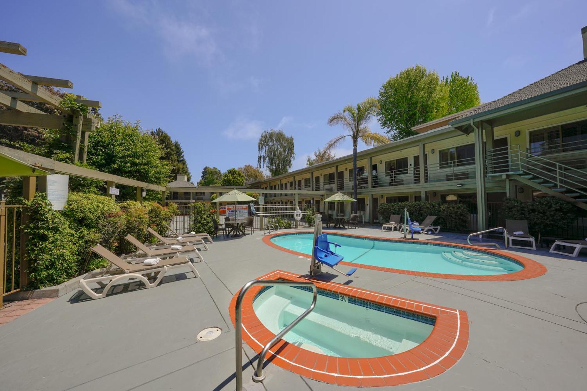 Inn Comfort Santa Cruz