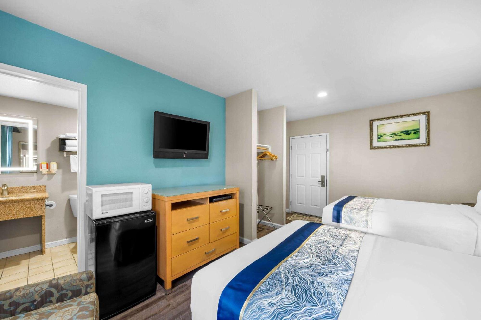 Hotel Howard Johnson By Wyndham Boardwalk Santa Cruz